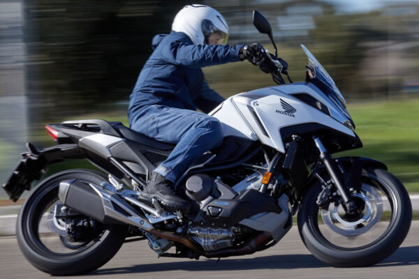 NC 750X DCT Brasil 02