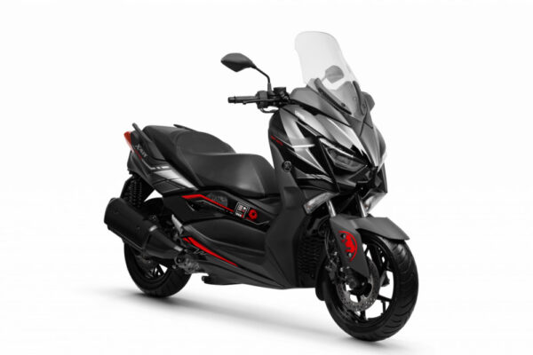 Yamaha XMax Darth Vader 2022 2