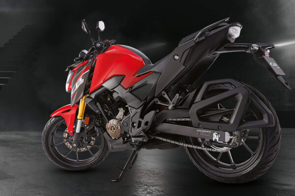 Honda CB 300F 2022 1