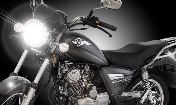 Moto-Barata-04-ChopperRoad150-02