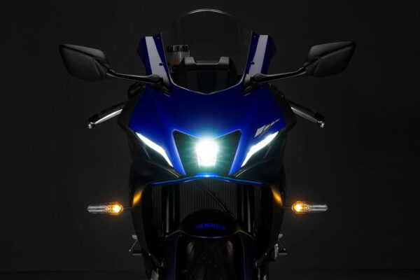 Yamaha R7 2023 2