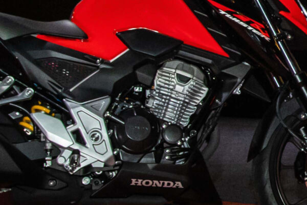 cb300f-twister-no-brasil-04-motor