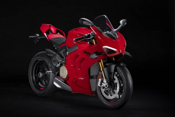 Ducati Panigale V4S 2023 1