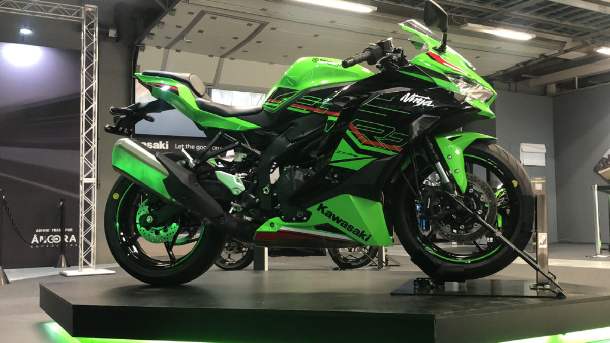Ninja-ZX-4R-2024-1200x675.jpg