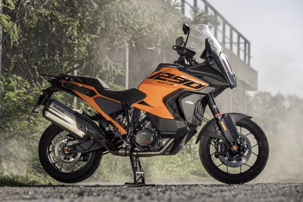 KTM 1290 S 2024 1
