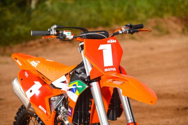 KTM 450 SX F Factory Brasil 2
