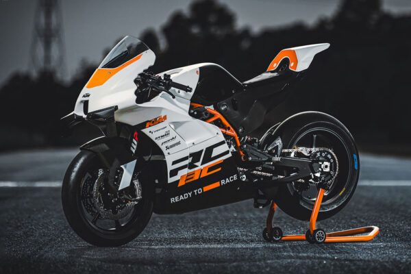 KTM RC 8C 2024 2
