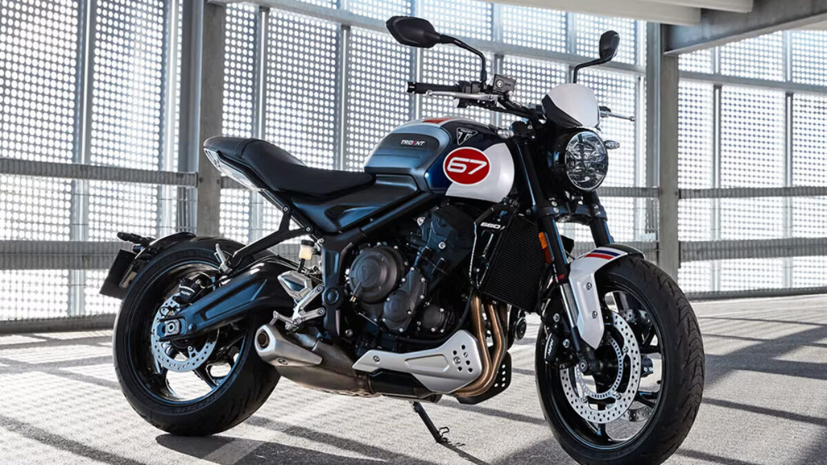 Triumph-Trident-660-Triple-