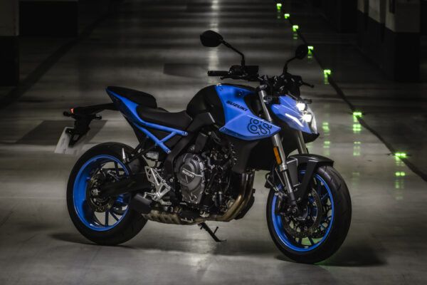 Suzuki GSX 8S 1