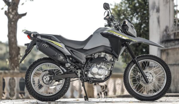 Bros 2025 Cinza