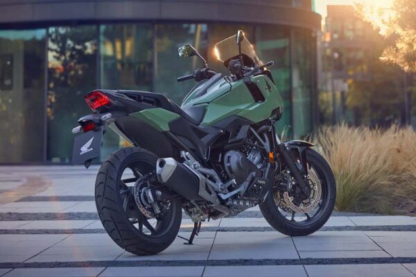 Honda NC 750X 2025 1