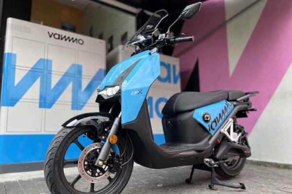 99 lança moto elétrica