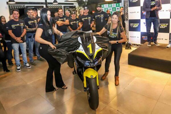 Triumph Daytona 660 Cup 2025 1