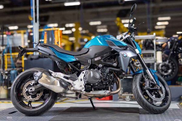 BMW F 900 R 2025 2