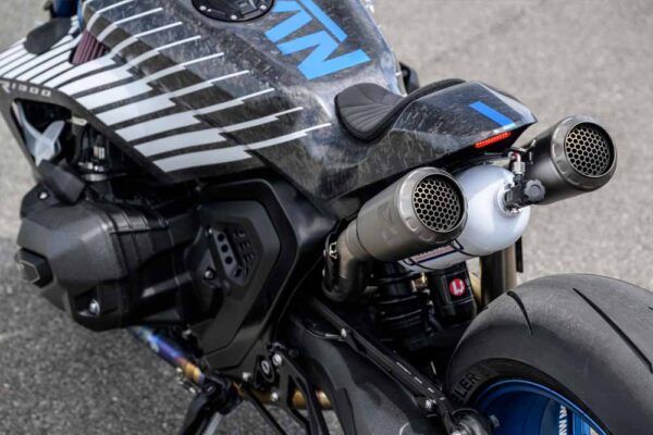 BMW R 1300 R Titan 5