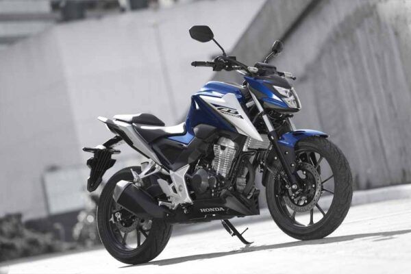 Honda CB 300F Twister 2026 azul