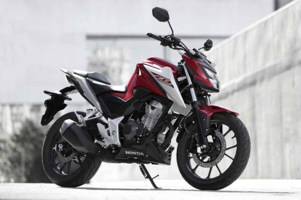 Honda CB 300F Twister 2026 vermelha 1