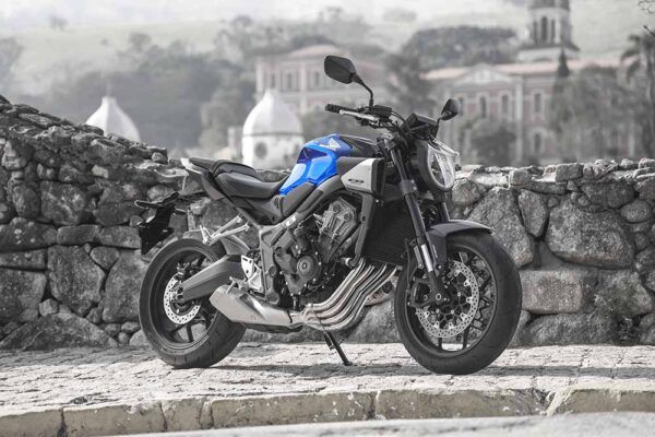 Honda CB 650R E Clutch 2026 azul