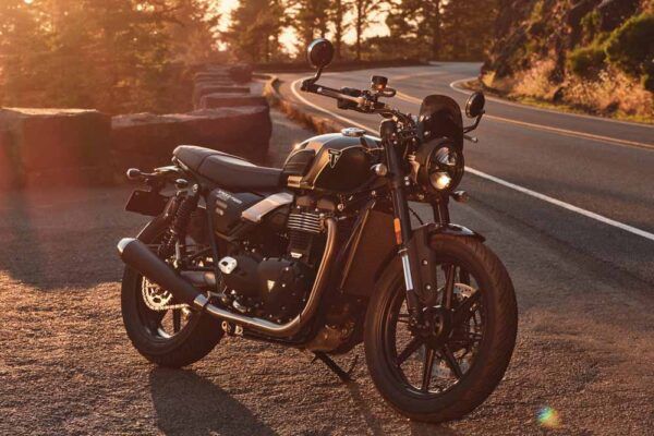 Triumph Speed Twin 900 2025