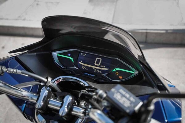 Honda PCX 2026 3