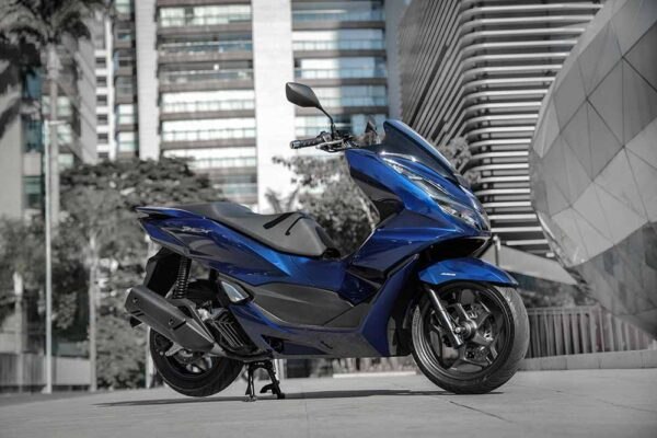 Honda PCX 2026 4