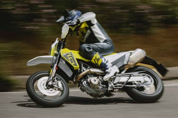 Husqvarna 701 Supermoto 2026