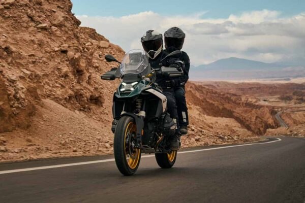 BMW R 1300 GS Aurelius Green Metallic Tramuntana