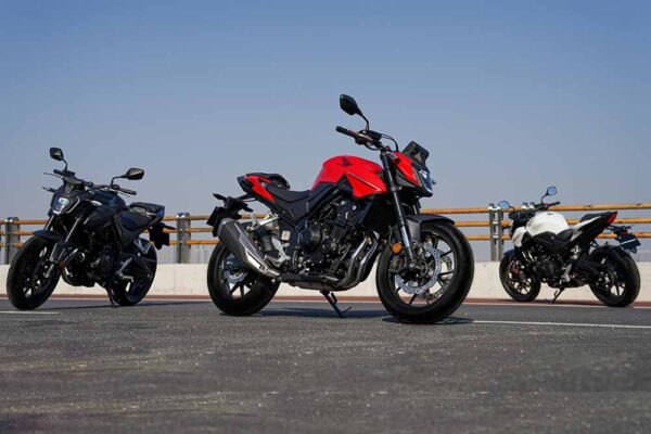 Honda CB 400 F 2026 4