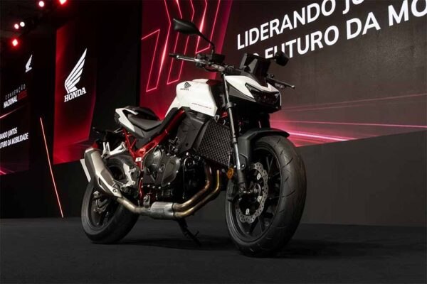 Honda CB 750 Hornet 2026
