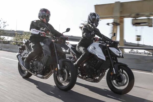 Honda CB750 Hornet 2026 5