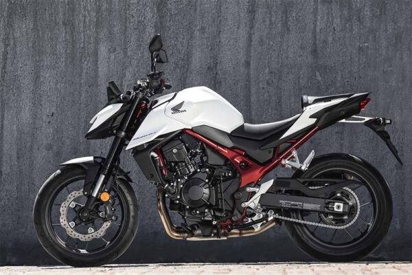Honda CB750 Hornet 2026 8