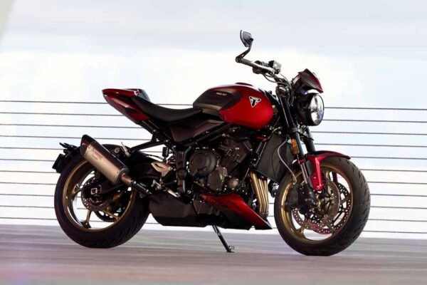 Triumph Trident 800 2026 4