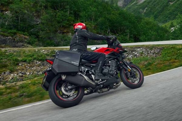 Honda CB1000GT 2026 3