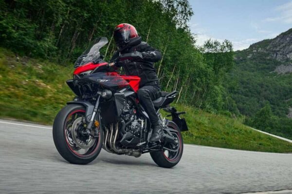 Honda CB1000GT 2026 5